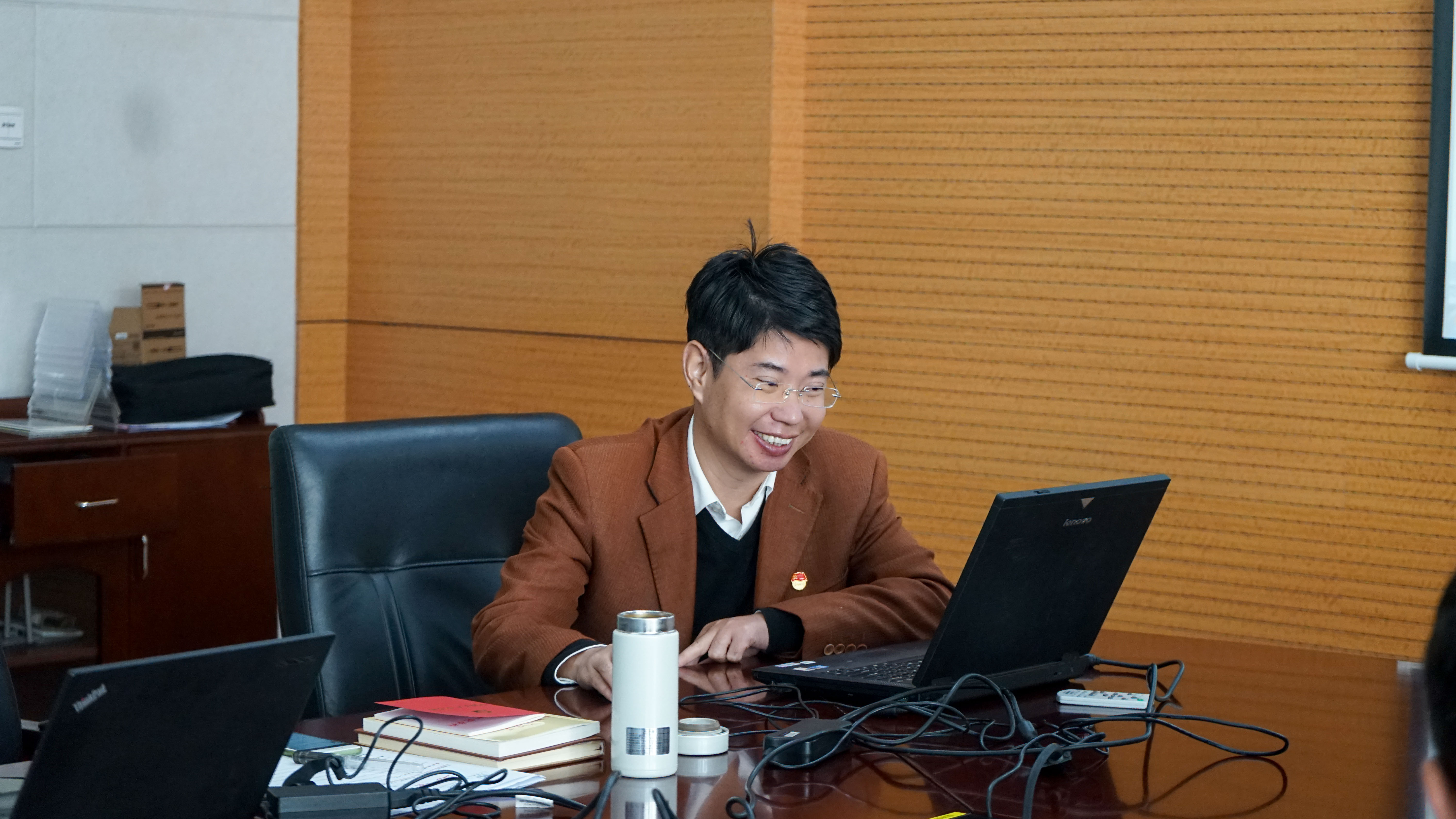 6cbea58ccea9d9697d96204ef013f3ce.jpg 6cbea58ccea9d9697d96204ef013f3ce.jpg